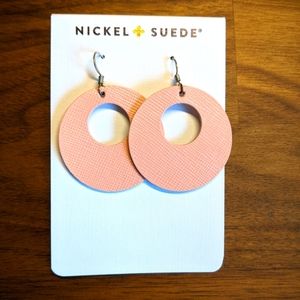 Nickel & Suede Coral Blush Mini Novas
